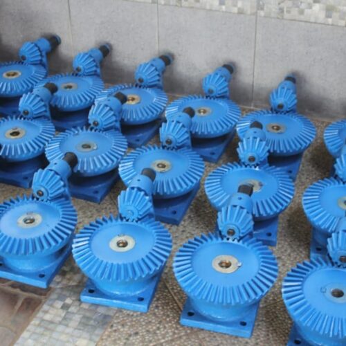 part-gearbox (11) part gearbox pintu air