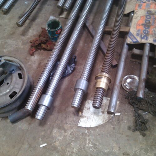 proses produksi pintu air