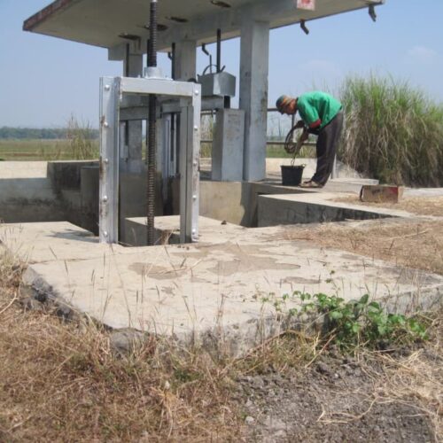 proyek dam colo barat bonang