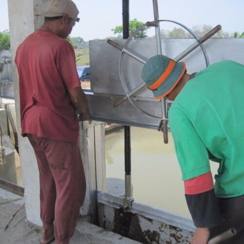 pintu air bonang colo barat