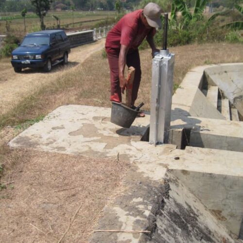 proyek pintu air bonang colo barat
