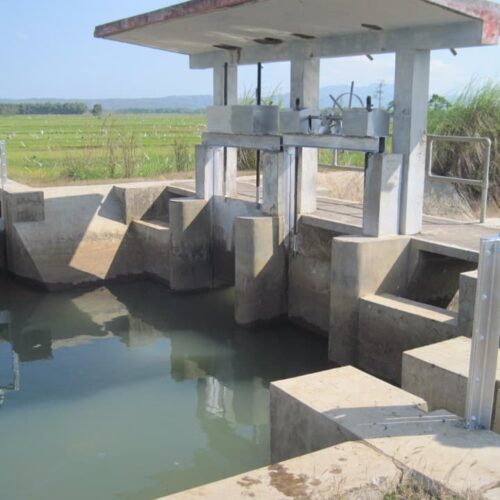 proyek pintu air DAM bonang colo barat