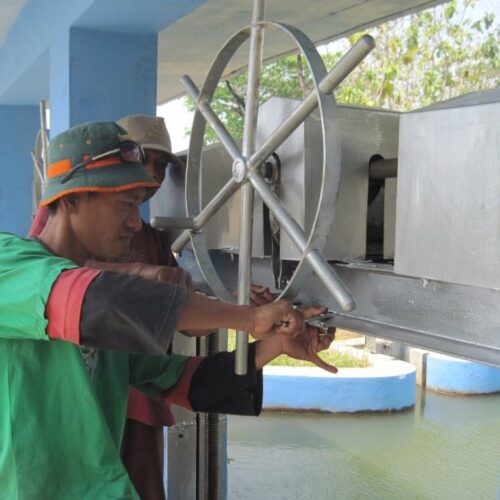 proyek pintu air colo barat