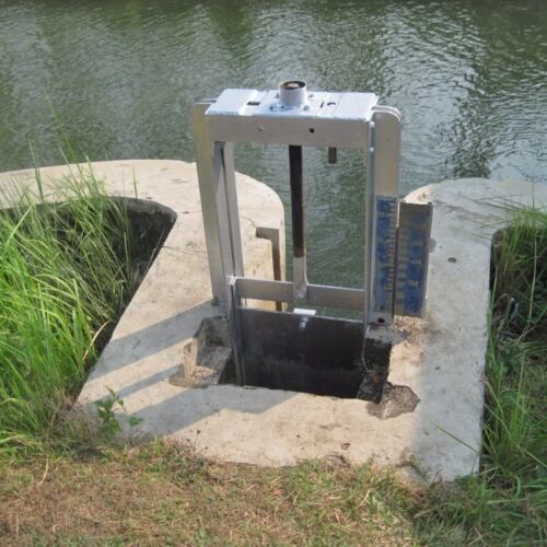 proyek pintu air dam termurah di Indonesia
