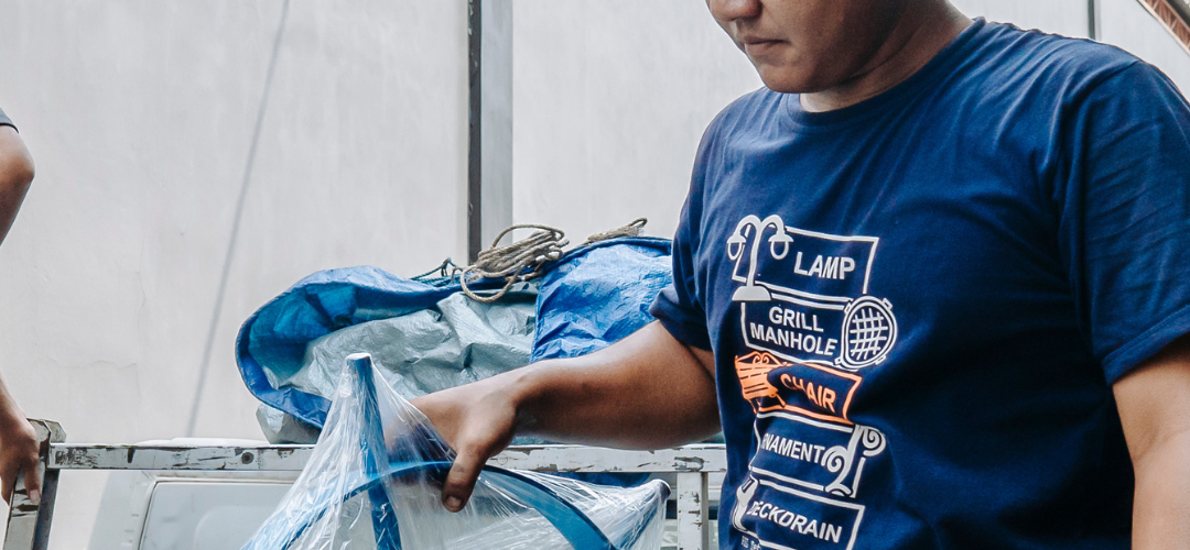 Inovasi pintu air otomatis berbasis elektrik membantu para pengelola irigasi mengatasi kelemahan pengoperasian manual.