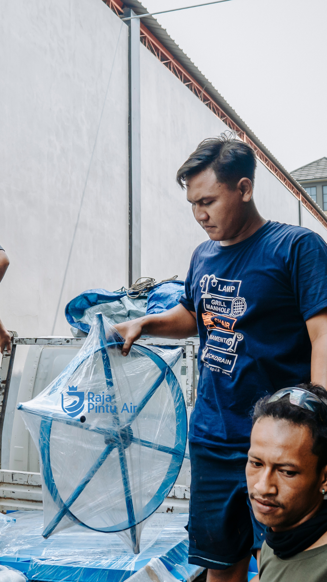 Inovasi pintu air otomatis berbasis elektrik membantu para pengelola irigasi mengatasi kelemahan pengoperasian manual.