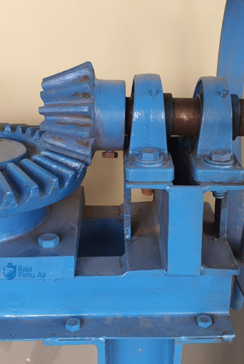 Overheating pada gearbox biasanya terjadi karena pelumasan tidak optimal, beban berlebih maka pendingin tidak bekerja dengan baik.