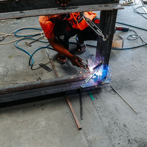 Pintu air menjadi bagian utama dalam sistem irigasi modern karena mampu mengendalikan aliran air secara efektif. Pintu air menjadi bagian utama dalam sistem irigasi modern karena mampu mengendalikan aliran air secara efektif